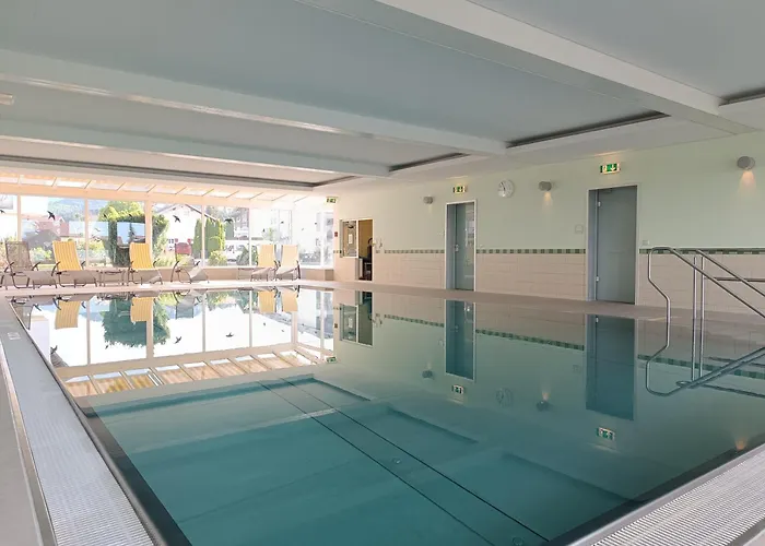 2-raum Hermelin - Hallenbad&sauna Apartment *